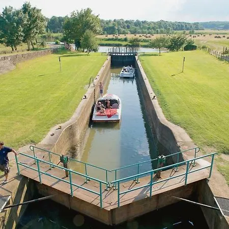 Bateau Condor * Pont-de-Vaux